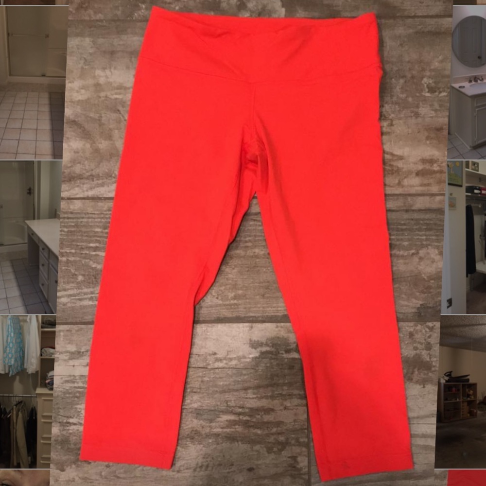 Lululemon wonder under crop leggings